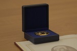 Вручение золотых медалей РАН